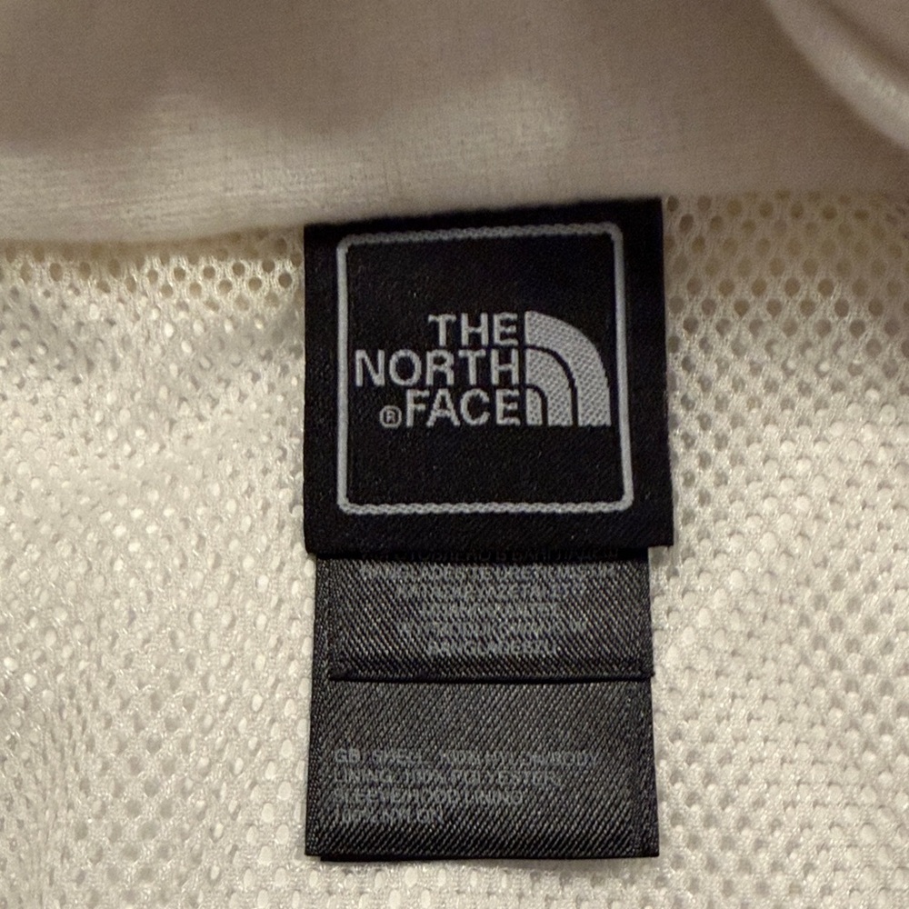 The North Face Women's White Hooded Windbreaker Jacket - Picture 2 of 5
